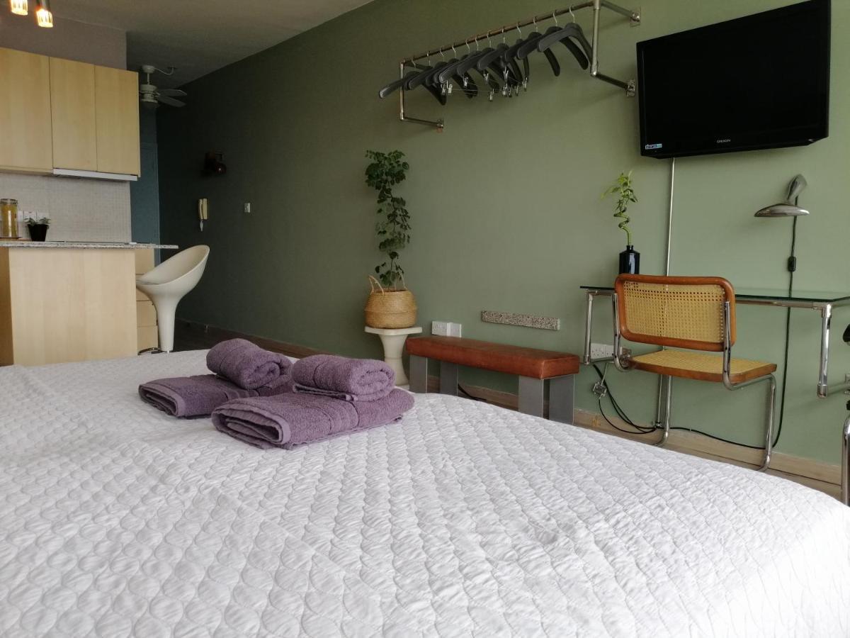 A City-Center Seaview Penthouse At Oceanic 레메소스 외부 사진