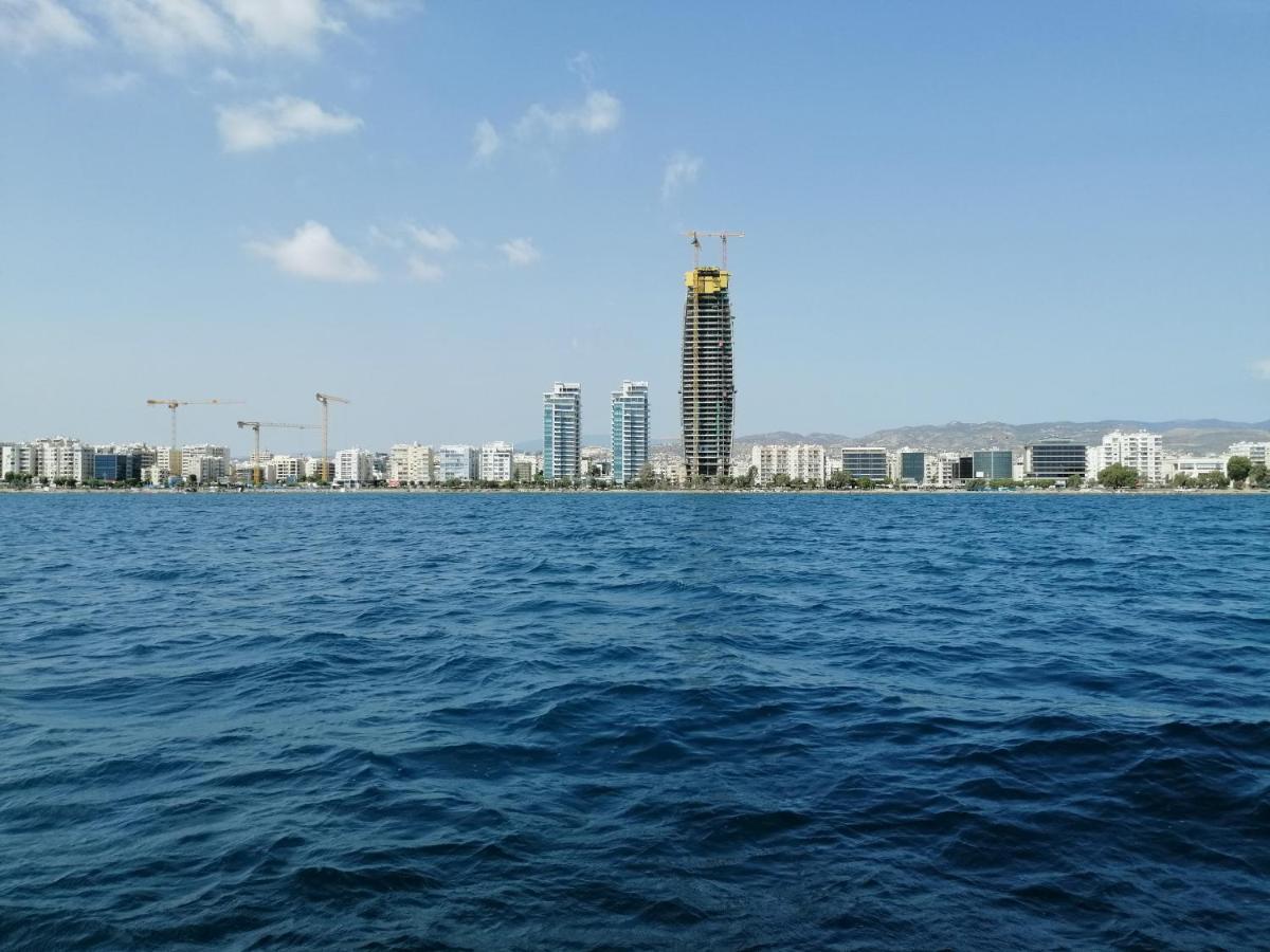 A City-Center Seaview Penthouse At Oceanic 레메소스 외부 사진