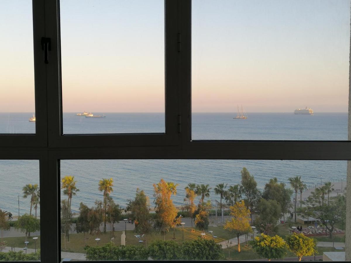 A City-Center Seaview Penthouse At Oceanic 레메소스 외부 사진